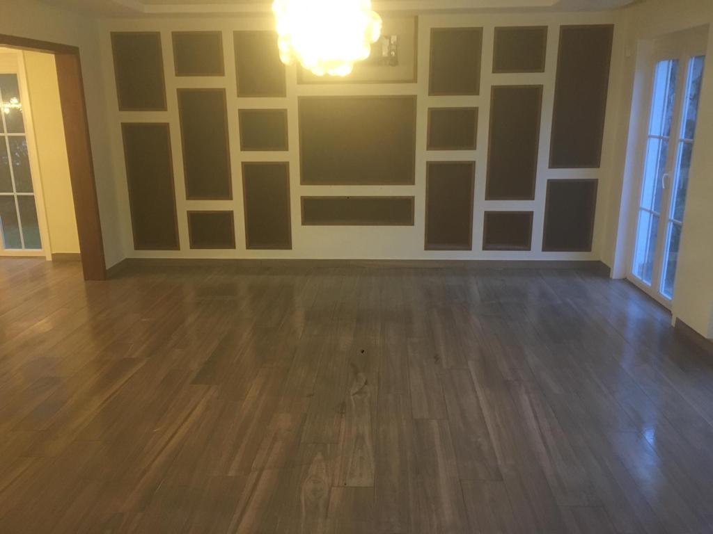 Villa à Waterloo – Juillet 2020 – villa salon bibliotheque